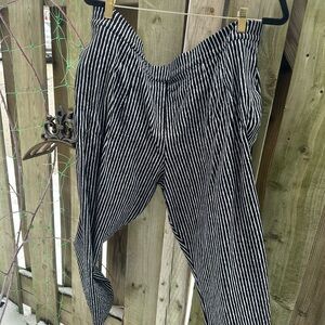 Vixen by Micheline Pitt 4X Black and White Striped Pants